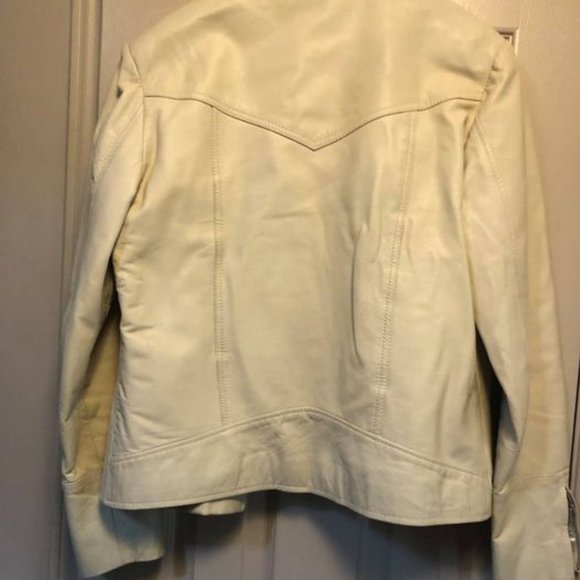 DANIER Women's Cream Leather Jacket - Picture 5 of 5